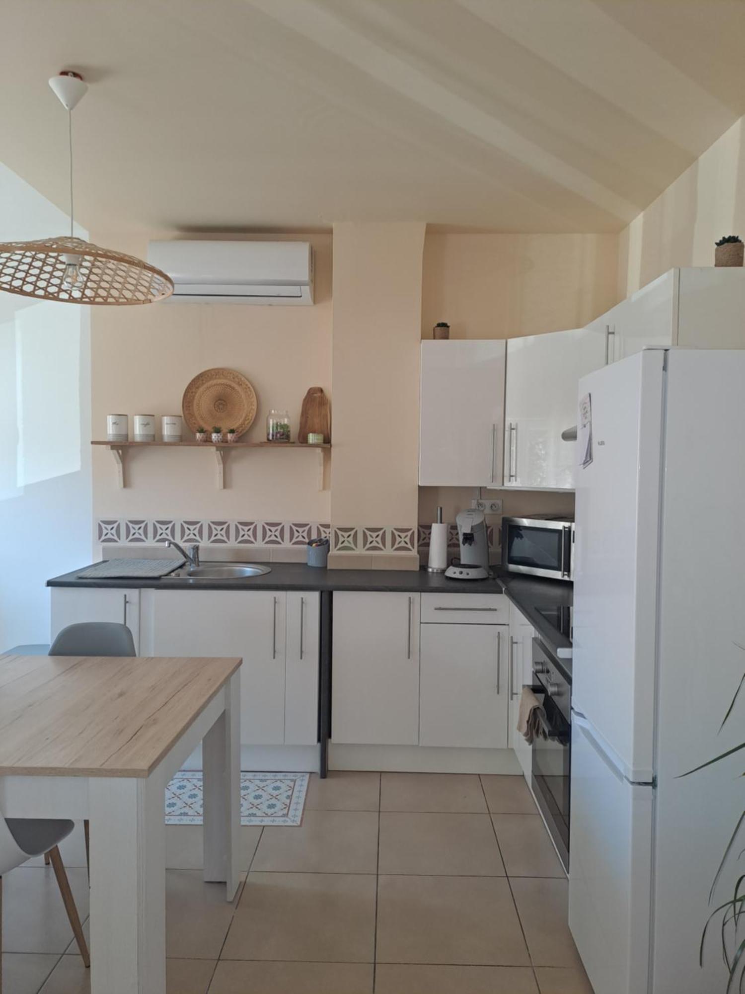 T2 Refait A Neuf Calme Et Agreable Apartment Narbonne Exterior photo